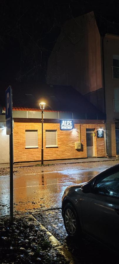 Ales Apartman Sombor Esterno foto